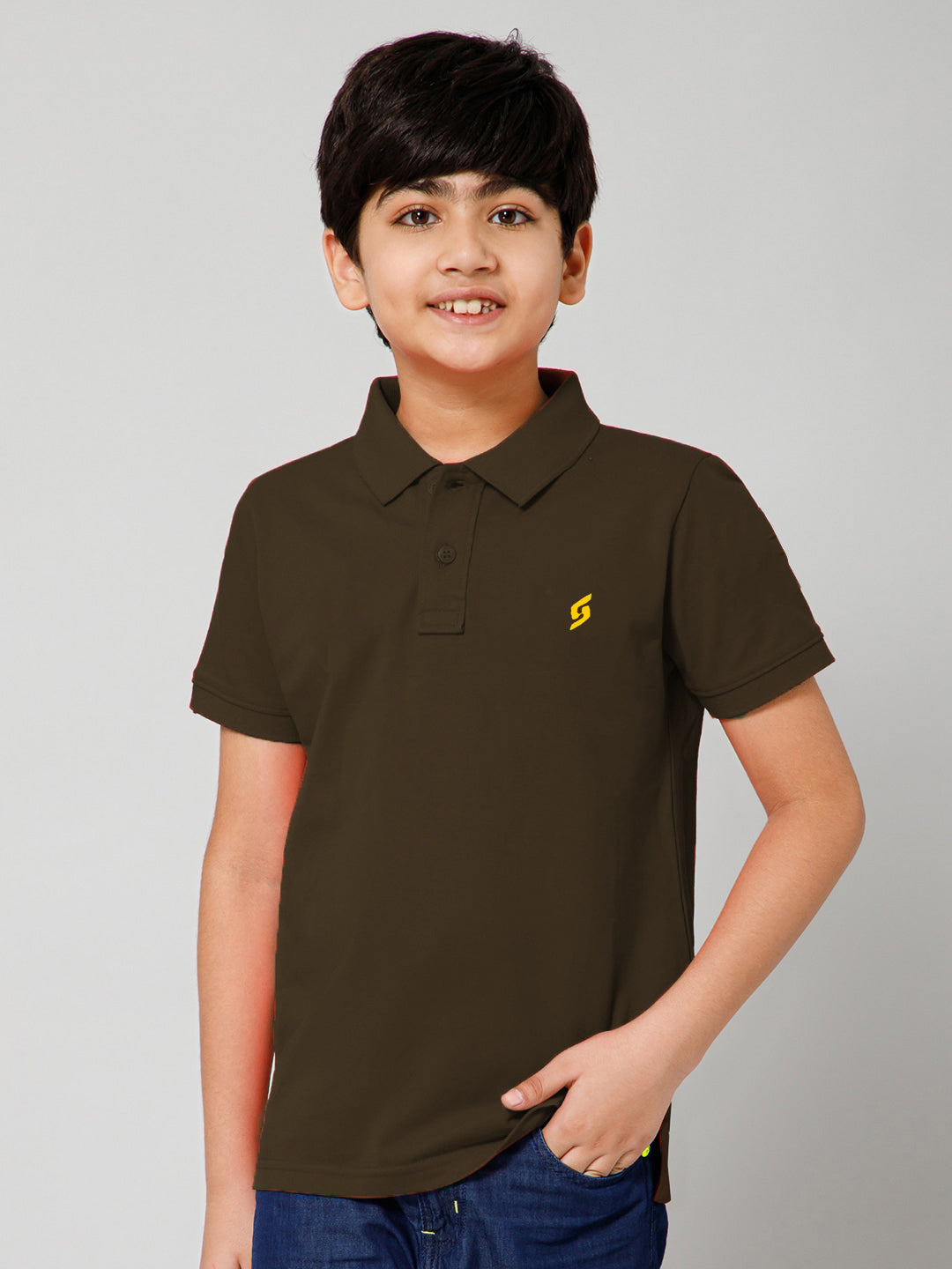 KID'S LEFT CHEST EMBROIDERED LOGO PREMIUM PIQUE DARK BROWN POLO